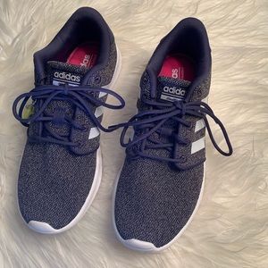 Ladies Adidas Running Shoes 👟 US 6